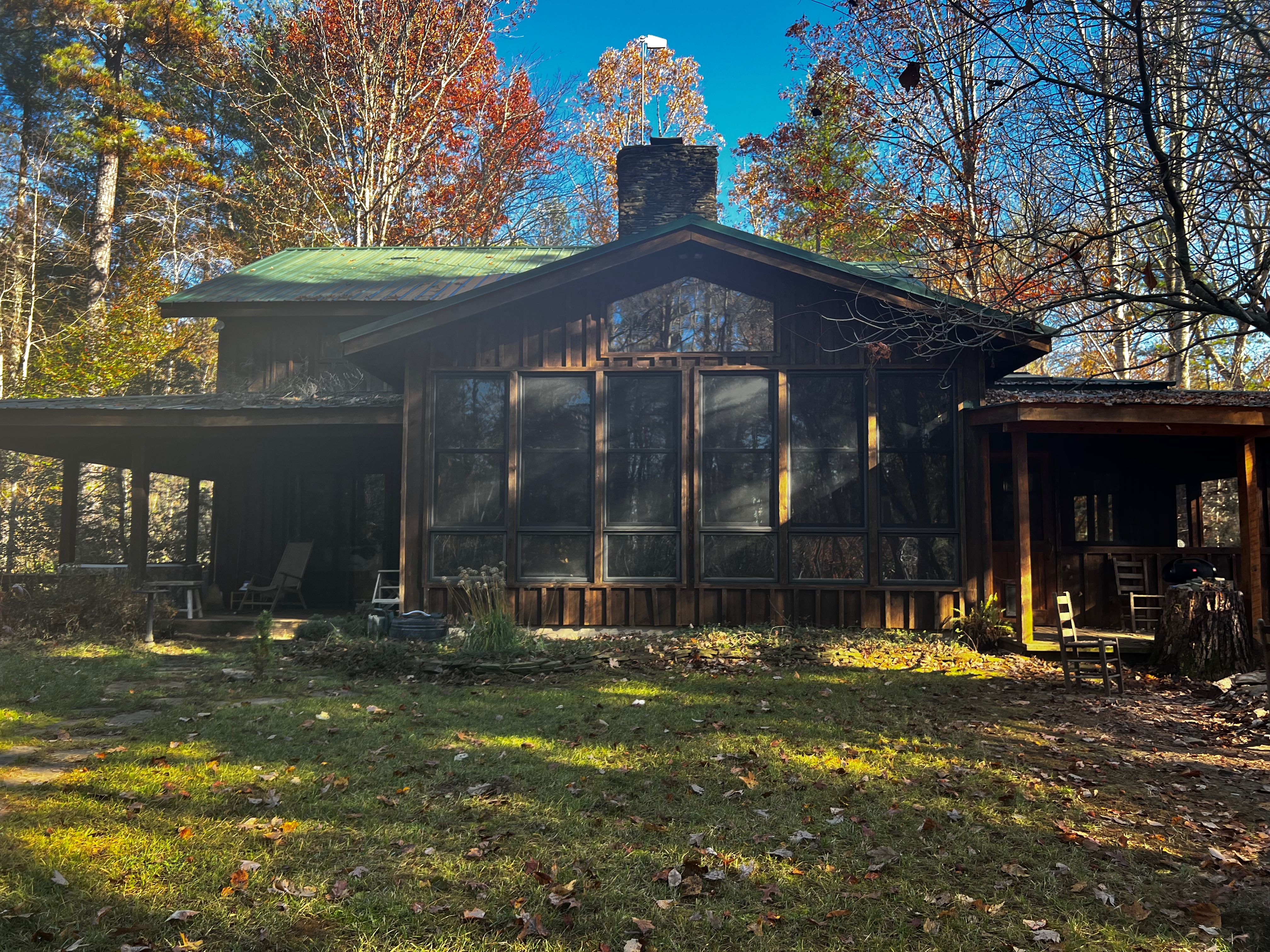 Cozy Cabin room at Kalmia Woods